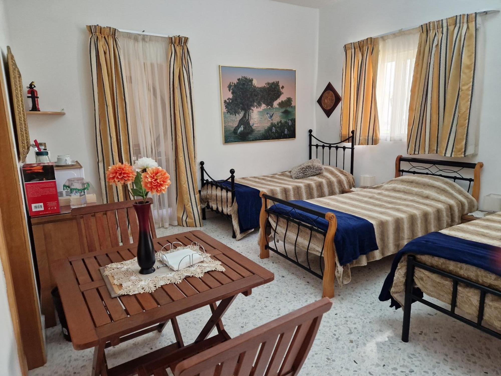 Saracini'S Homestay Attard Exterior foto