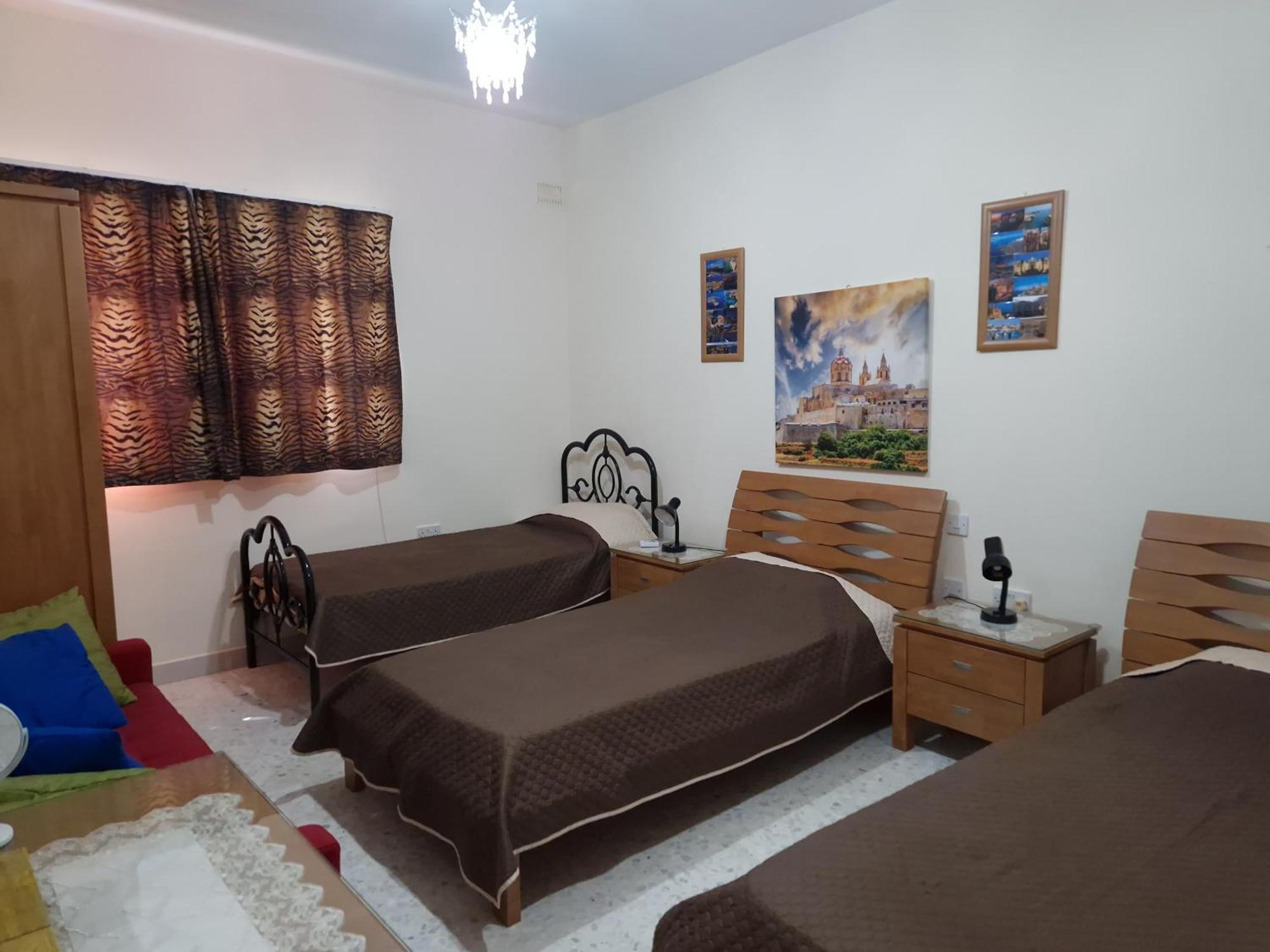 Saracini'S Homestay Attard Exterior foto