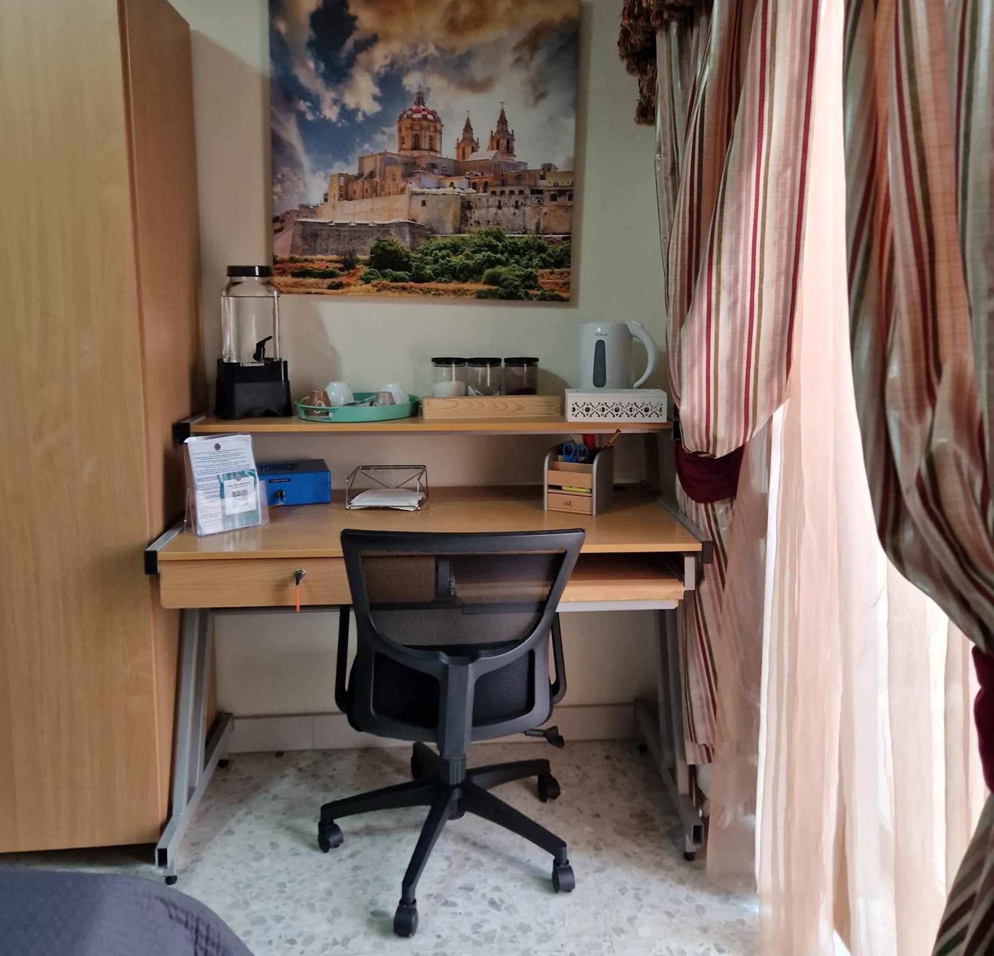 Saracini'S Homestay Attard Exterior foto